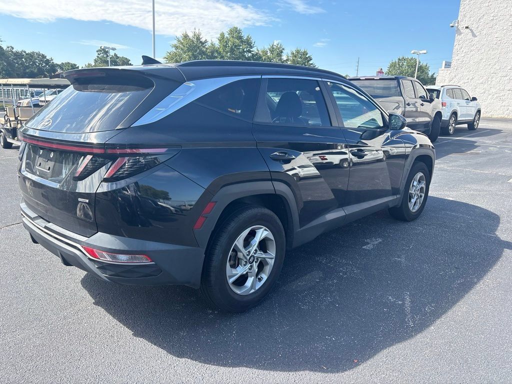 Used 2023 Hyundai Tucson SEL AWD/4WD image 3