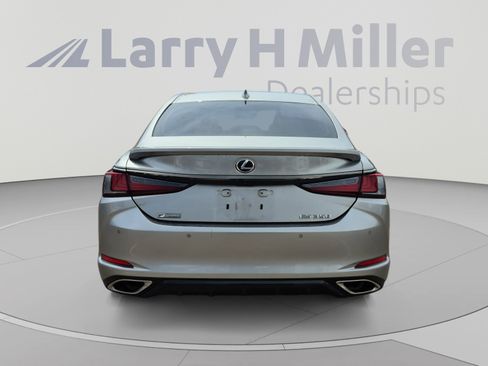 Used 2020 Lexus ES 350 F Sport w/ Accessory Package 2 FWD image 4