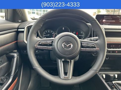 Used 2025 MAZDA CX-50 Meridian Edition w/ Weather Package AWD/4WD image 22