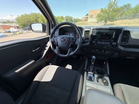 Used 2022 Nissan Frontier PRO-4X AWD/4WD image 16