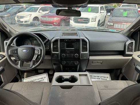 Used 2015 Ford F150 XLT AWD/4WD image 20