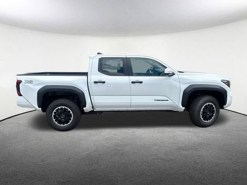 New 2026 Toyota Tacoma TRD Off-Road AWD/4WD image 11