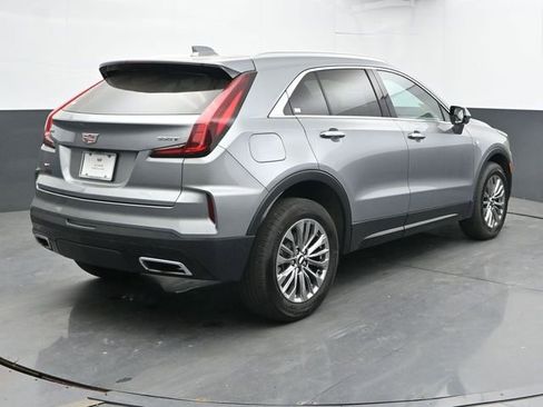 Used 2025 Cadillac XT4 Premium Luxury AWD/4WD image 9