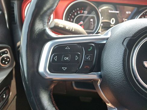 Used 2019 Jeep Wrangler Unlimited Rubicon AWD/4WD image 22