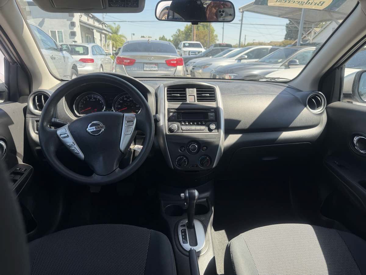 Used 2015 Nissan Versa SV w/ SV Appearance Package FWD image 13