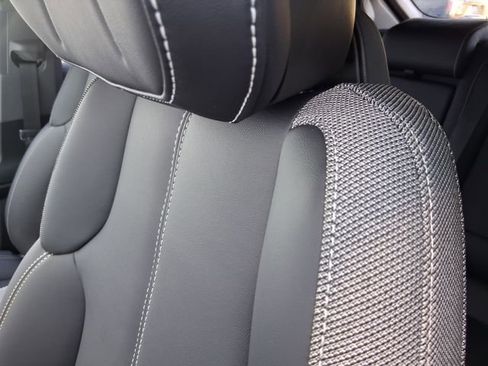 New 2026 Cadillac Optiq Luxury 1 image 22