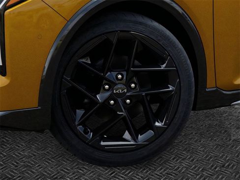 New 2026 Kia K4 GT-Line Turbo image 9