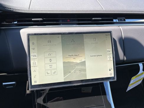 New 2025 Land Rover Range Rover Sport Dynamic SE image 25