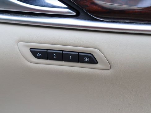 Used 2014 Cadillac XTS Premium image 45