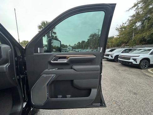 New 2026 Chevrolet Silverado 3500 High Country w/ Technology Package AWD/4WD image 26