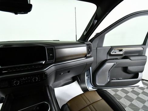 New 2026 Chevrolet Silverado 2500 High Country w/ Technology Package image 21