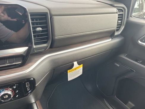 New 2026 GMC Sierra 1500 SLT w/ SLT Premium Package image 28