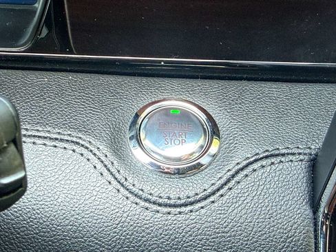 Used 2024 Lincoln Navigator L Reserve AWD/4WD image 27