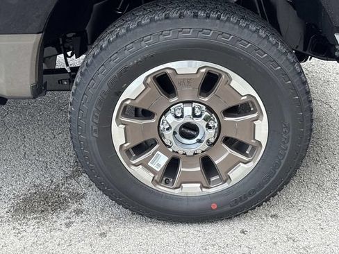 New 2026 Ford F350 King Ranch w/ FX4 Off-Road Package AWD/4WD image 9