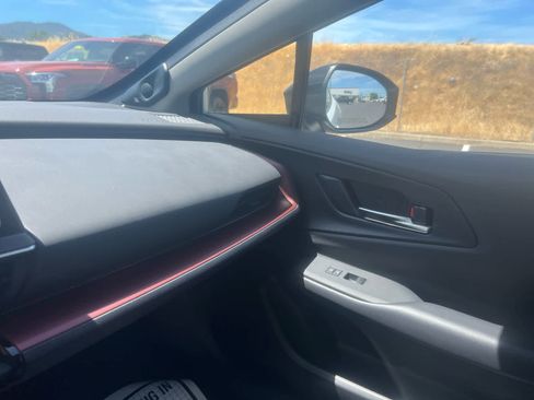 Certified 2024 Toyota Prius Prime Premium image 28