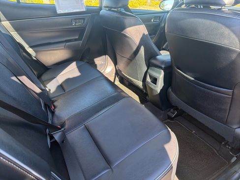 Used 2018 Toyota Corolla L image 22