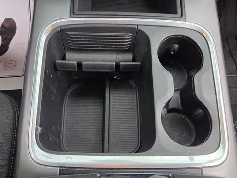 Used 2022 RAM 1500 Classic Warlock AWD/4WD image 18