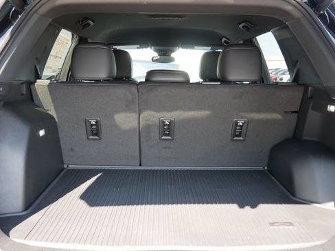 New 2026 Chevrolet Equinox LT w/ Convenience Package II AWD/4WD image 8