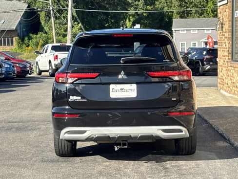 Used 2022 Mitsubishi Outlander SE AWD/4WD image 4