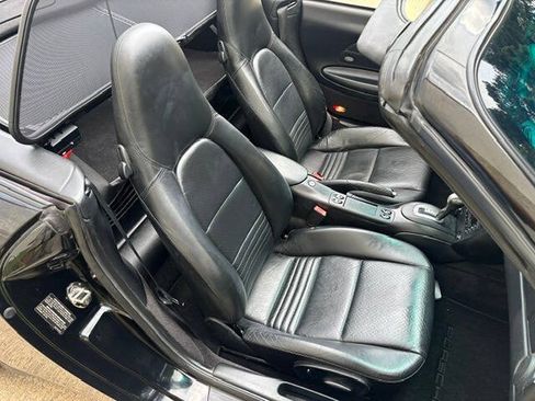 Used 2001 Porsche 911 Cabriolet image 13