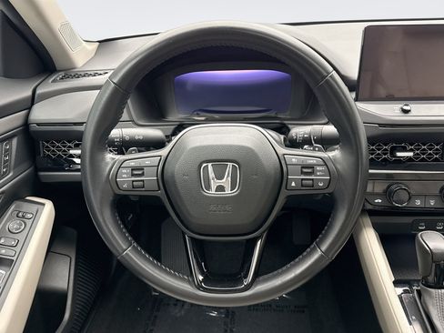 Used 2023 Honda Accord EX-L image 12
