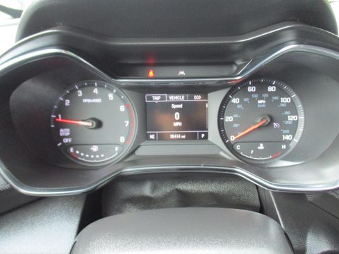 Used 2023 Chevrolet TrailBlazer LT FWD image 17