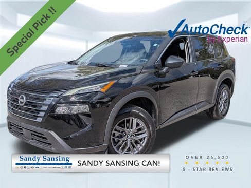 Used 2024 Nissan Rogue S image 1