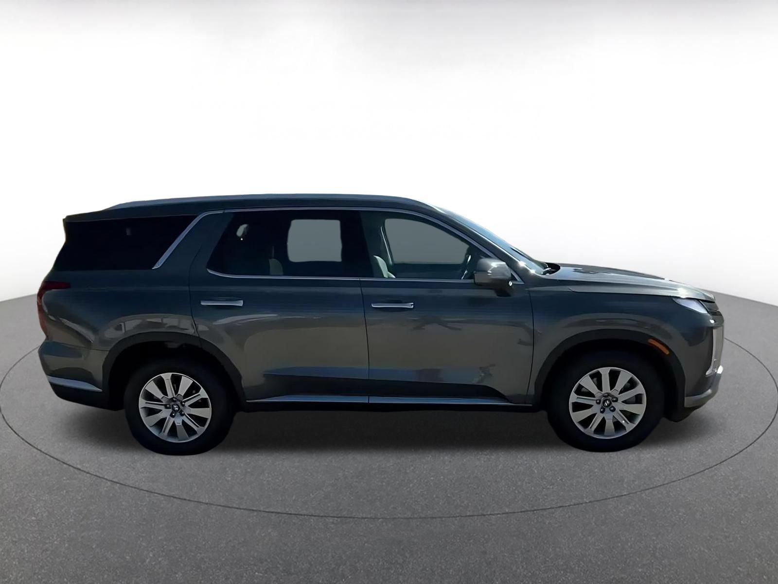 Used 2025 Hyundai Palisade SEL AWD/4WD image 15