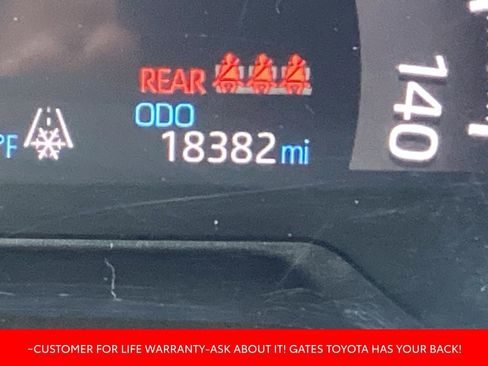 Used 2025 Toyota RAV4 XLE image 4