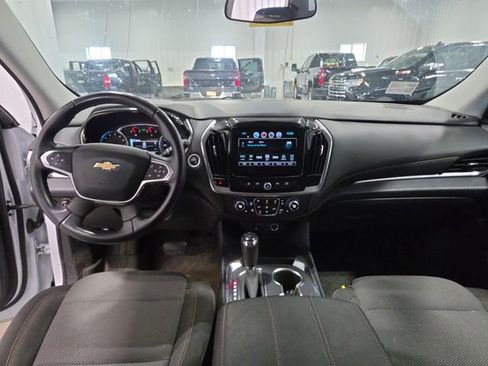 Used 2019 Chevrolet Traverse LT AWD/4WD image 4