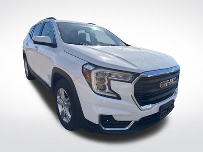 Used 2022 GMC Terrain SLE w/ Driver Convenience Package