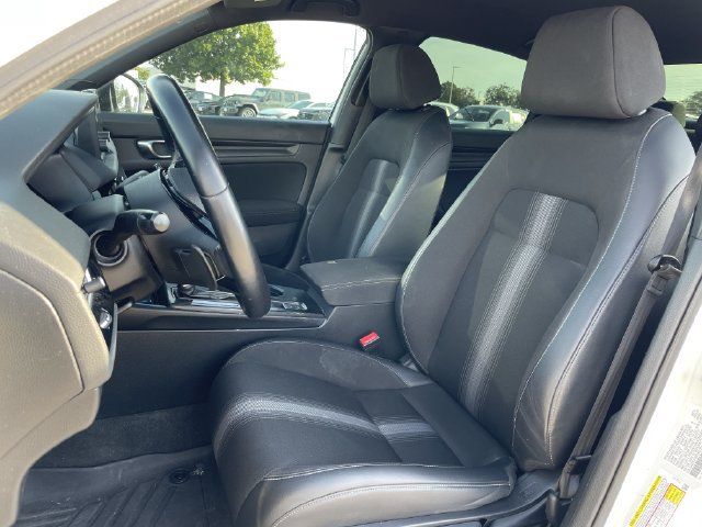 Used 2023 Honda Civic Sport image 14