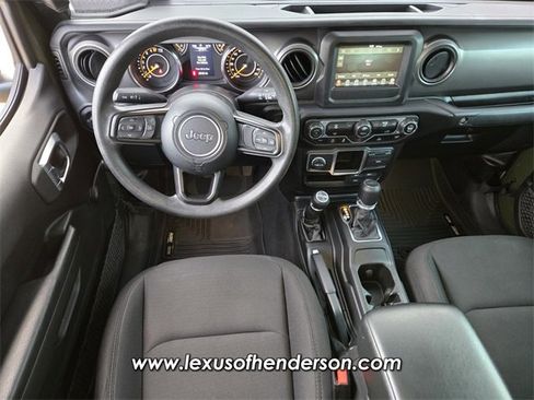 Used 2023 Jeep Gladiator Sport w/ Off Road Group image 13