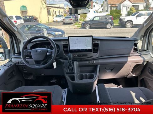 Used 2022 Ford Transit 350 XLT image 44