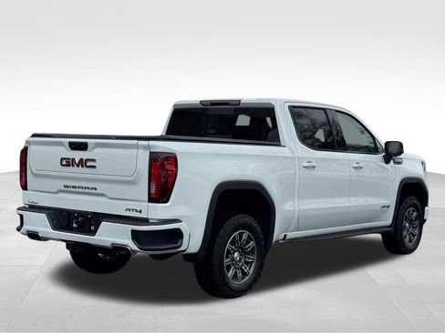 Used 2024 GMC Sierra 1500 AT4 w/ AT4 Preferred Package image 6