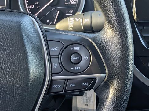 Used 2024 Toyota Camry LE FWD image 18