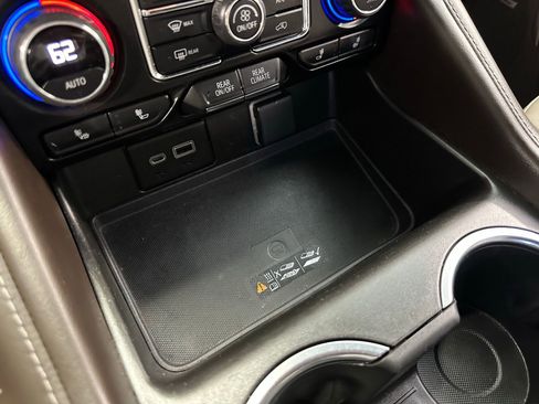 Used 2022 Chevrolet Tahoe Z71 w/ Max Trailering Package image 33