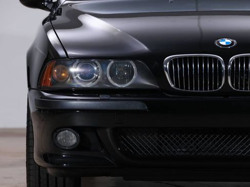 Used 2003 BMW M5 image 14