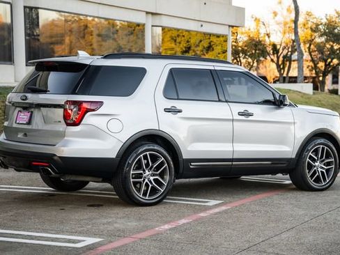 Used 2016 Ford Explorer Sport w/ Equipment Group 401A image 38