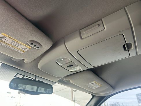 Used 2005 Ford F150 Lariat image 24