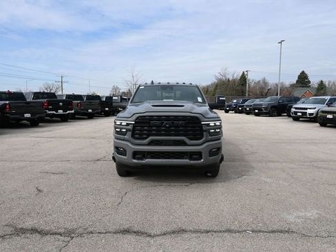 New 2026 RAM 3500 Limited AWD/4WD image 4