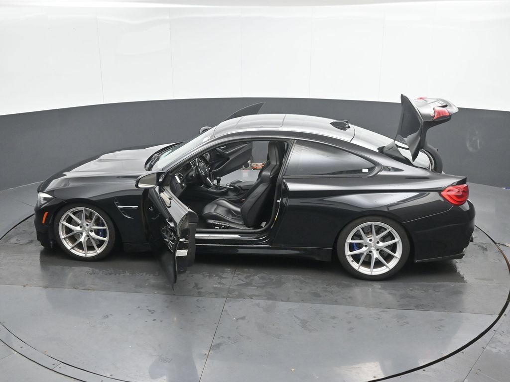 Used 2018 BMW M4 Coupe RWD image 53