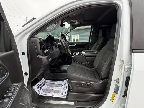 Used 2024 Chevrolet Silverado 3500 LT w/ Convenience Package AWD/4WD image 17