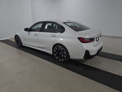 Used 2025 BMW M340i image 3