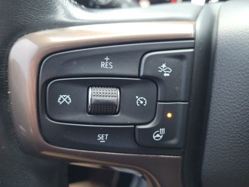 Used 2020 Chevrolet Silverado 1500 High Country w/ Technology Package AWD/4WD image 41