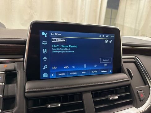 Used 2024 Chevrolet Suburban High Country w/ Advanced Technology Package AWD/4WD image 28