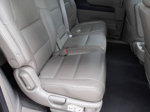 Used 2013 Honda Odyssey EX-L image 22