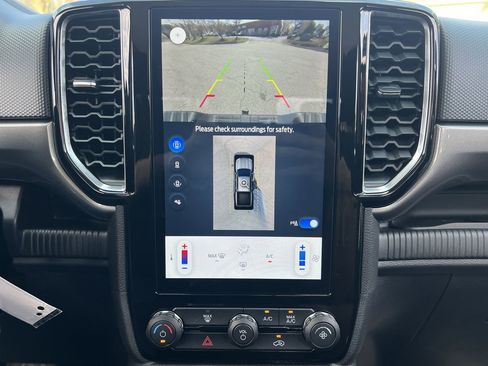 New 2025 Ford Ranger XLT w/ FX4 Off-Road Package image 4