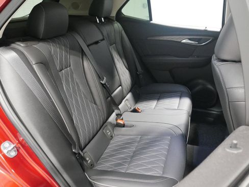 Used 2023 Buick Envision Avenir image 16