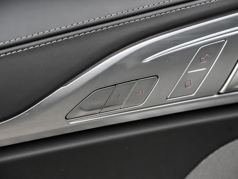 Used 2026 BMW 840i xDrive w/ M Sport Professional Package image 24